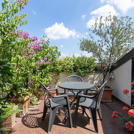 Bed and Breakfast Attico di charme Verona Esterno foto
