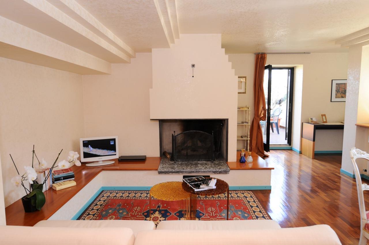 Bed and Breakfast Attico di charme Verona Esterno foto