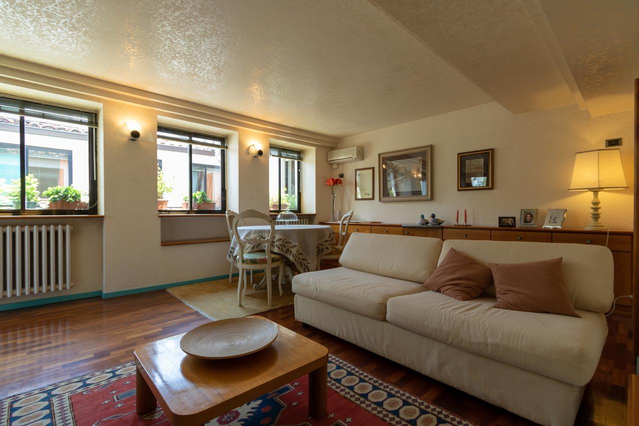 Bed and Breakfast Attico di charme Verona Esterno foto